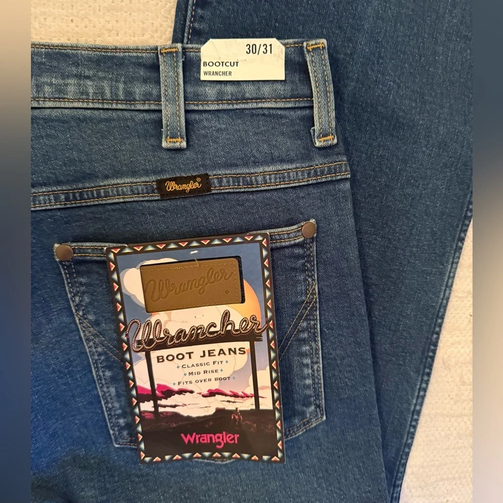 NWT Women’s Wrangler Bootcut rancher jeans sz 30 - Picture 7 of 8
